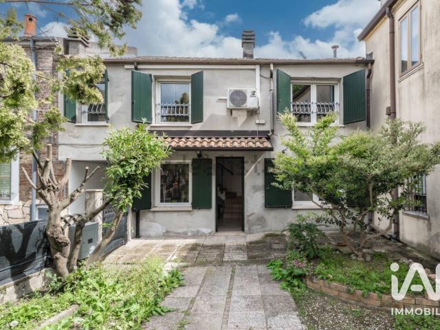 Villetta a schiera in vendita di 83 m² in Via del Lavoro