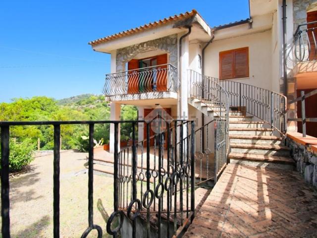 Villetta a schiera in vendita di 83 m² in Viale dei Normanni, 7