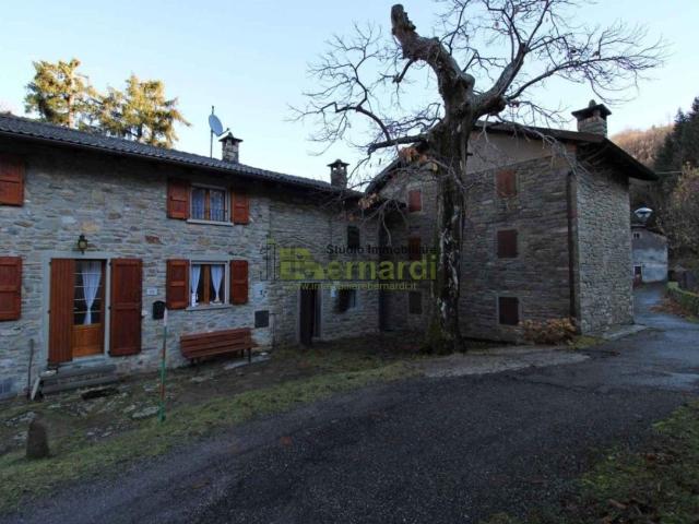 Villetta a schiera in vendita di 80 m² in Via Anselmi, 266