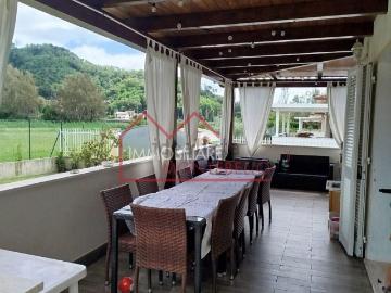 Villetta a schiera in vendita di 80 m² in Via delle Sezioni, 1973
