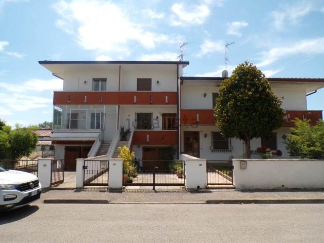 Villetta a schiera in vendita di 80 m² in Via Dosso Dossi, 24