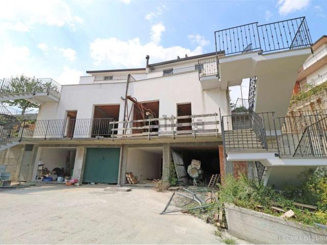 Villetta a schiera in vendita di 80 m² in Via Europa