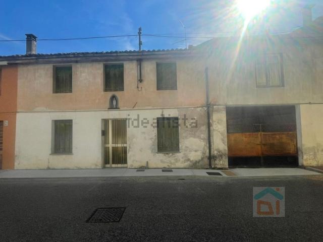 Villetta a schiera in vendita di 80 m² in Via Monte Grappa, 6