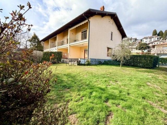 Villetta a schiera in vendita di 80 m² in Via per Colazza, 36