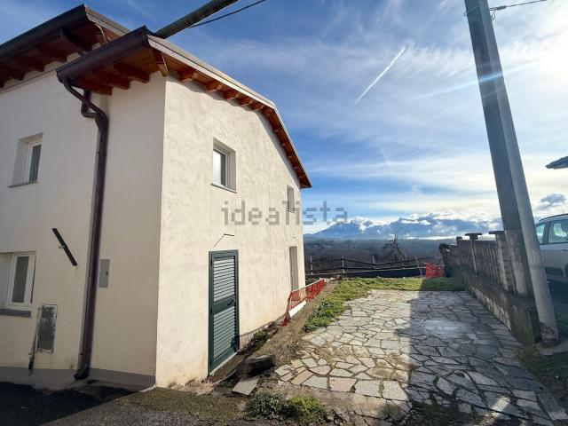 Villetta bifamiliare in vendita di 80 m²