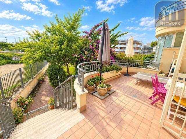 Villetta a schiera in vendita di 80 m² in Viale Hugo Pratt