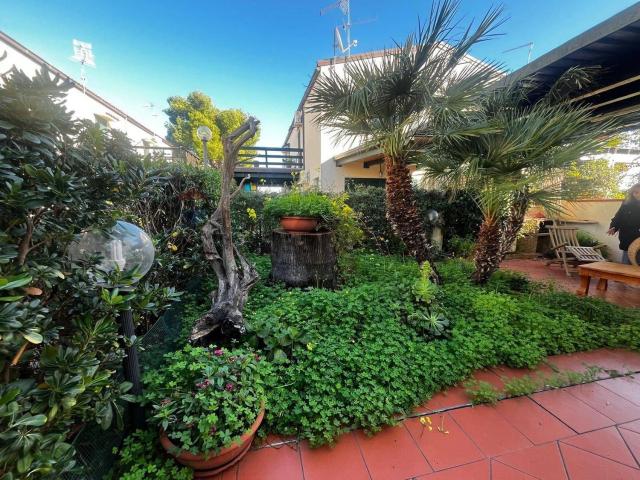 Villetta a schiera in vendita di 81 m²