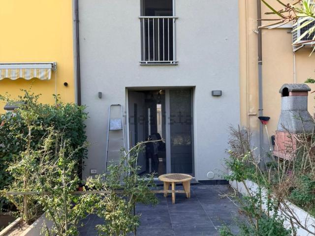Villetta a schiera in vendita di 82 m² in Via Martiri della Libertà, 55