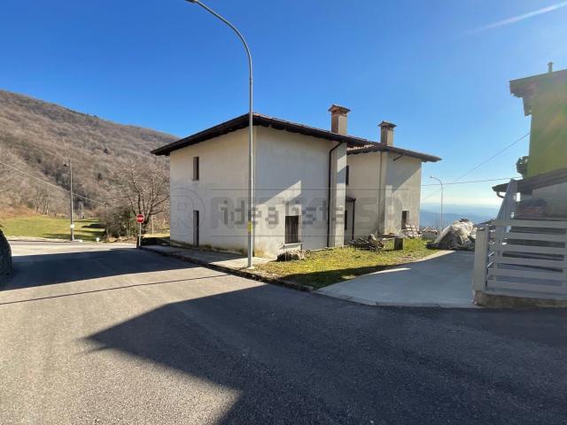 Villetta a schiera in vendita di 87 m² in Frazione Masarolis, 17