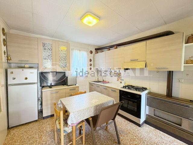 Villetta a schiera in vendita di 84 m² in Via Castello, 5