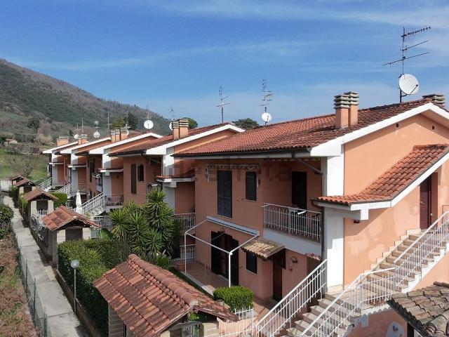 Villetta a schiera in vendita di 84 m² in Via Cesare Caroselli