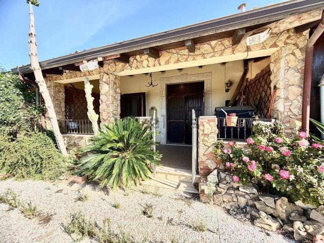Villetta a schiera in vendita di 85 m² in Contrada Giudeo