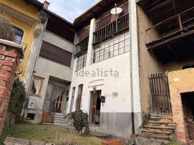 Villetta a schiera in vendita di 85 m² in Frazione agua, 13