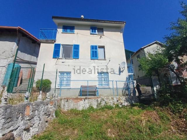 Villetta bifamiliare in vendita di 85 m² in Località Vigogna, 52