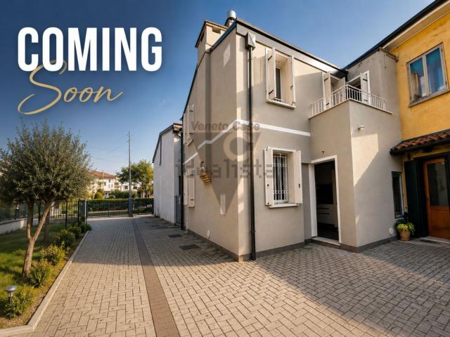 Villetta a schiera in vendita di 85 m² in Piazza Vecchia