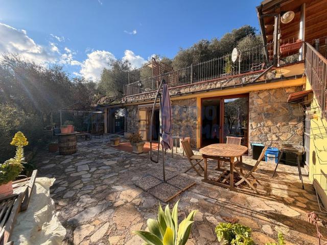 Villetta a schiera in vendita di 85 m² in Strada Pompeiana