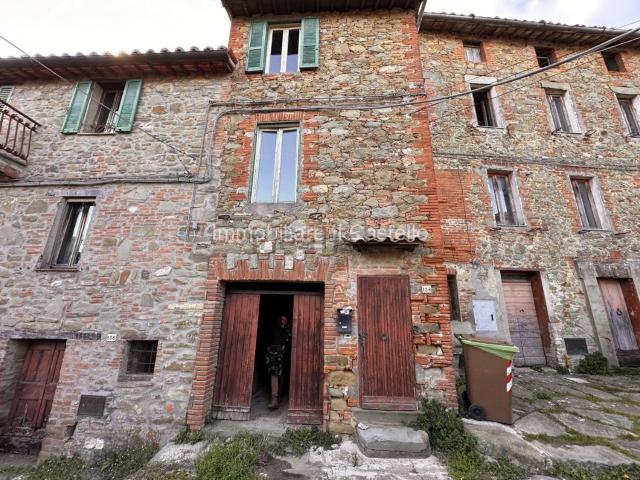 Villetta a schiera in vendita di 85 m² in Via Colle Calzolaro, 153
