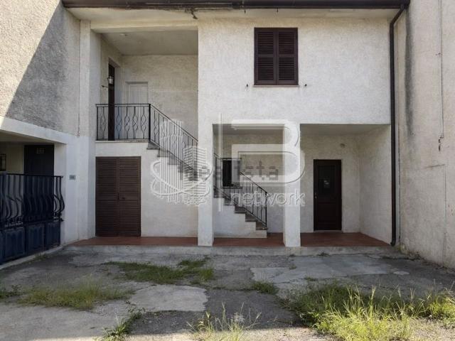 Villetta a schiera in vendita di 85 m² in Via Quercioli, 158