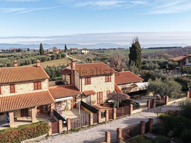Villetta a schiera in vendita di 85 m² in Via San Biagio, 17