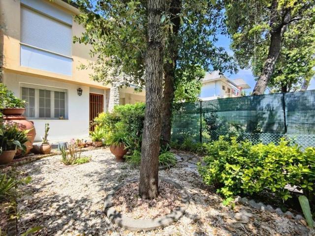 Villetta a schiera in vendita di 85 m² in Viale della Selva