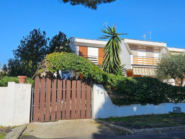 Villetta a schiera in vendita di 85 m² in Viale delle Vele, 7