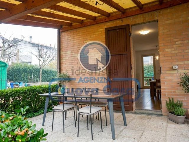 Villetta a schiera in vendita di 86 m² in Viale Paolo e Francesca, 31