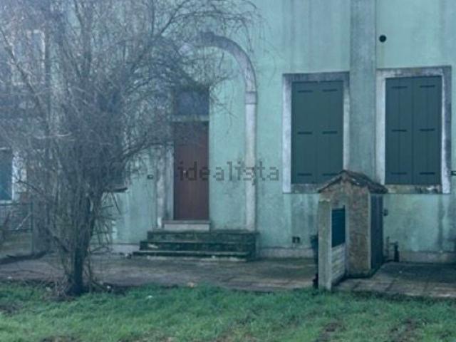Villetta a schiera in vendita di 88 m² in Via Buche di Maggio
