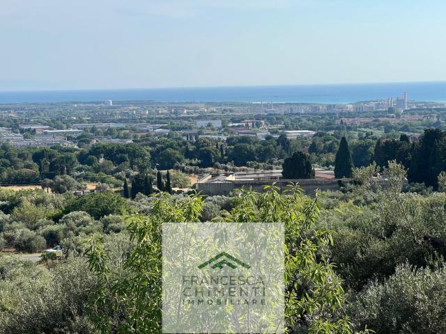Villetta a schiera in vendita di 88 m² in Via Luigi Longo