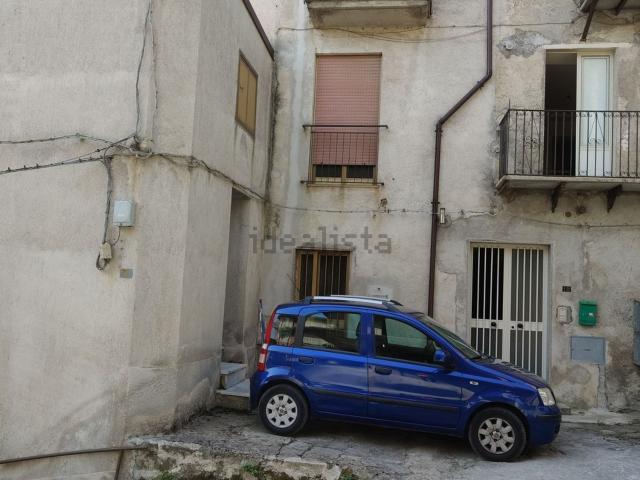 Villetta a schiera in vendita di 88 m² in Via Rotto Casalnuovo, 18