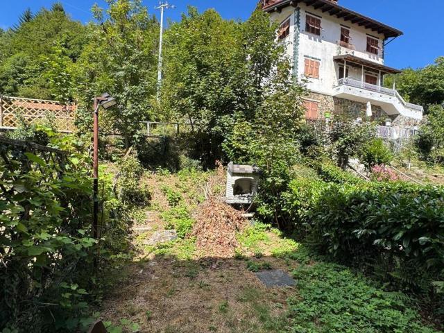 Villetta a schiera in vendita di 90 m² in Via Vara Superiore, 52