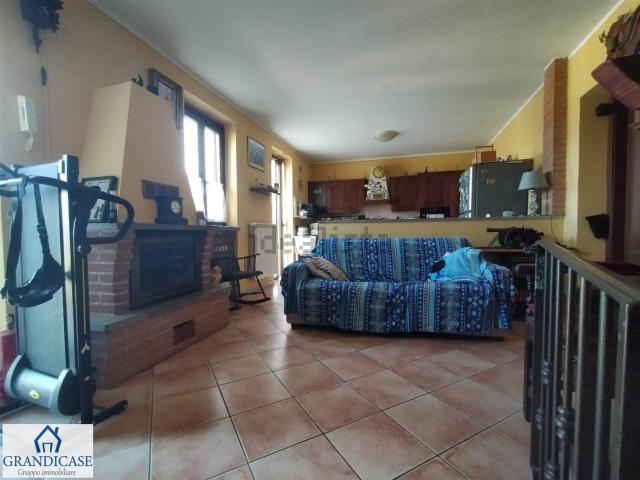 Villetta a schiera in vendita di 90 m² in Via Asilo, 11