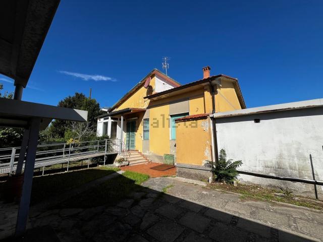 Villetta a schiera in vendita di 90 m² in Via Arme