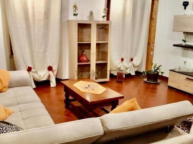 Villetta a schiera in vendita di 90 m² in Via dei Castagni, 5