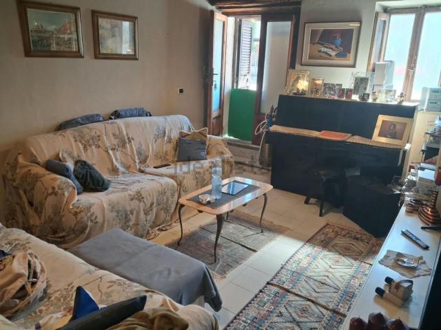 Villetta a schiera in vendita di 90 m² in Via di Salicchi