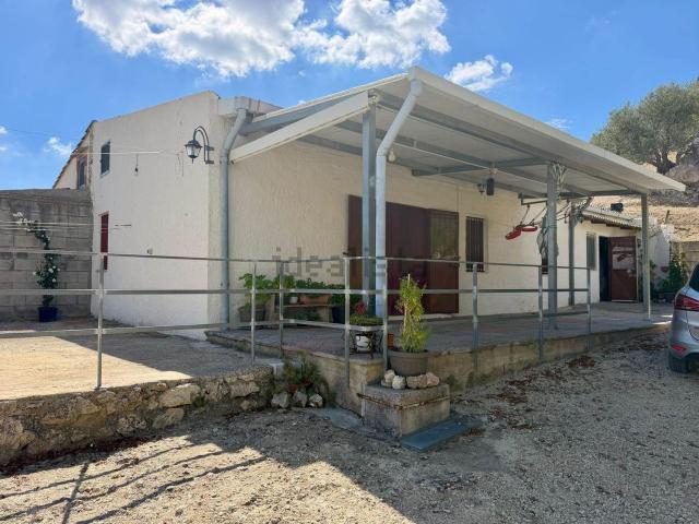 Villetta a schiera in vendita di 90 m² in Via Gabara