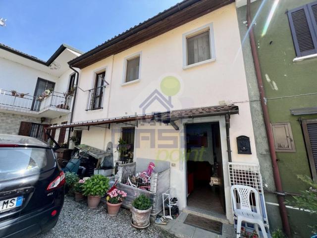 Villetta a schiera in vendita di 90 m² in Via Miradolo