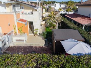 Villetta a schiera in vendita di 90 m² in Via Platone