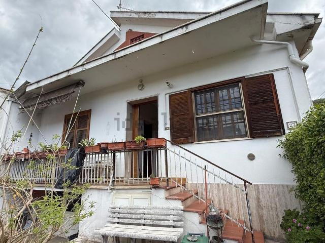 Villetta a schiera in vendita di 90 m² in Via Selva, 24