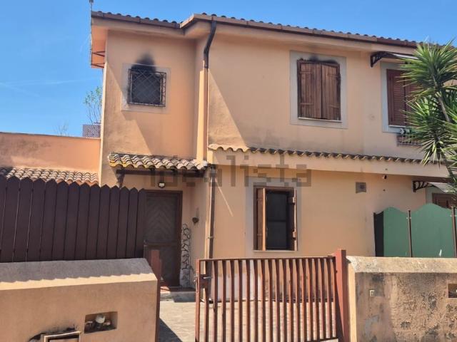 Villetta a schiera in vendita di 90 m²