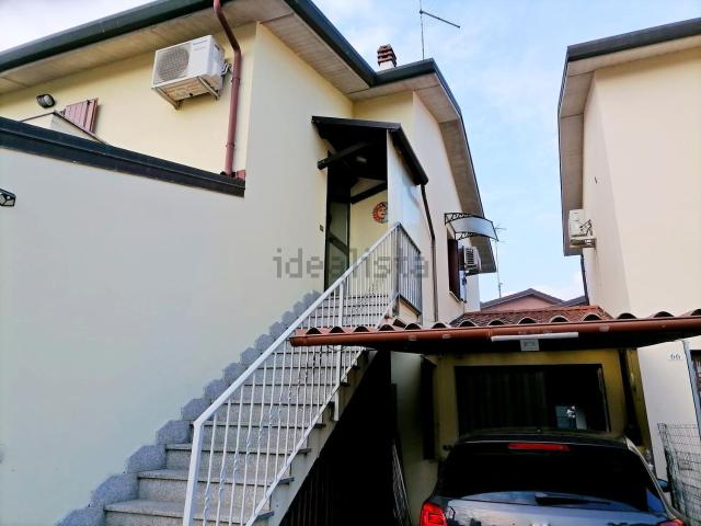 Villetta a schiera in vendita di 91 m² in Piazzetta Caduti di Nassiriya, 68