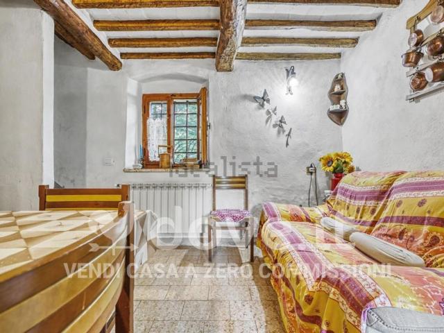 Villetta a schiera in vendita di 91 m² in Via vecchia Montanina delle piastre, 3