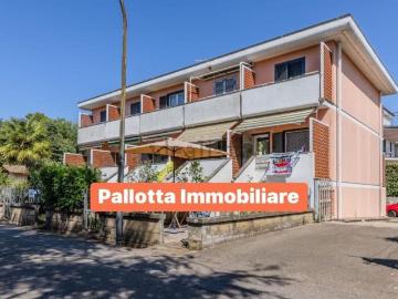Villetta a schiera in vendita di 92 m² in Via dei Glicini, 10