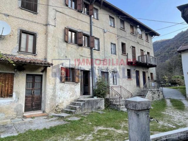 Villetta a schiera in vendita di 92 m² in Via Sella, 5