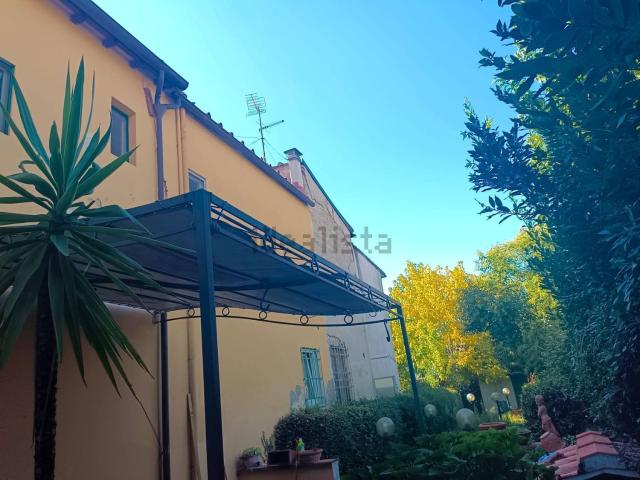 Villetta a schiera in vendita di 97 m² in Via di Peretola, 202