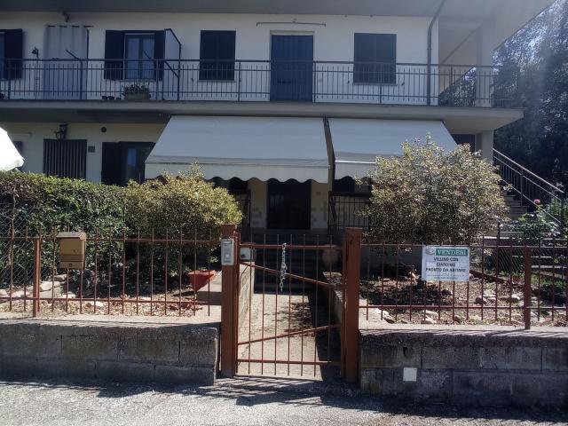 Villetta a schiera in vendita di 95 m² in Piazza Madre Teresa di Calcutta, 111