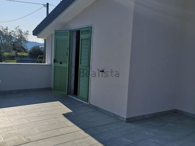 Villetta a schiera in vendita di 95 m² in Via Vercalda, 1