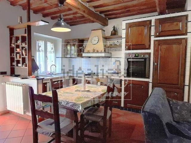 Villetta a schiera in vendita di 95 m² in Via dei Ciabattari, 44