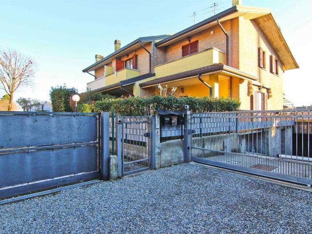 Villetta a schiera in vendita di 95 m² in Via Don Luigi Sturzo, 6