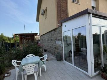 Villetta a schiera in vendita di 95 m² in Via G. Garibaldi, 100