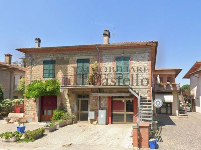 Villetta a schiera in vendita di 95 m² in Via Petrarca, 1